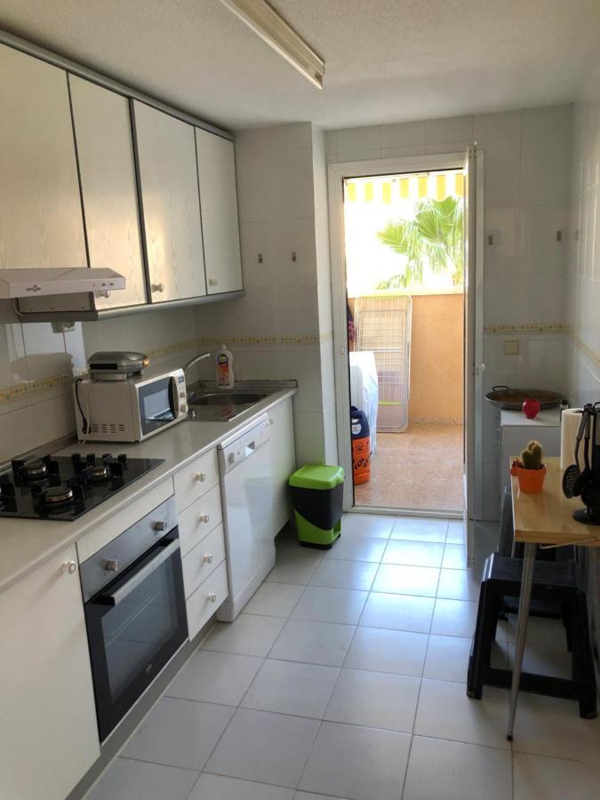 Precioso Apartamento En Urbanizacion Junto Al Mar. Alicante Buitenkant foto