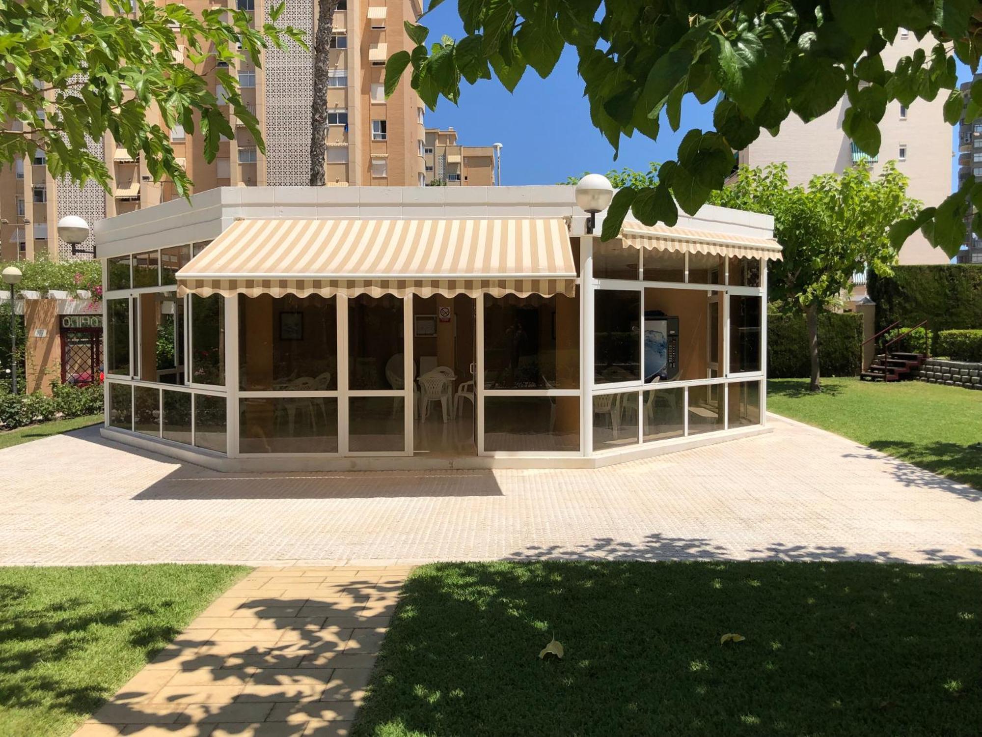 Precioso Apartamento En Urbanizacion Junto Al Mar. Alicante Buitenkant foto